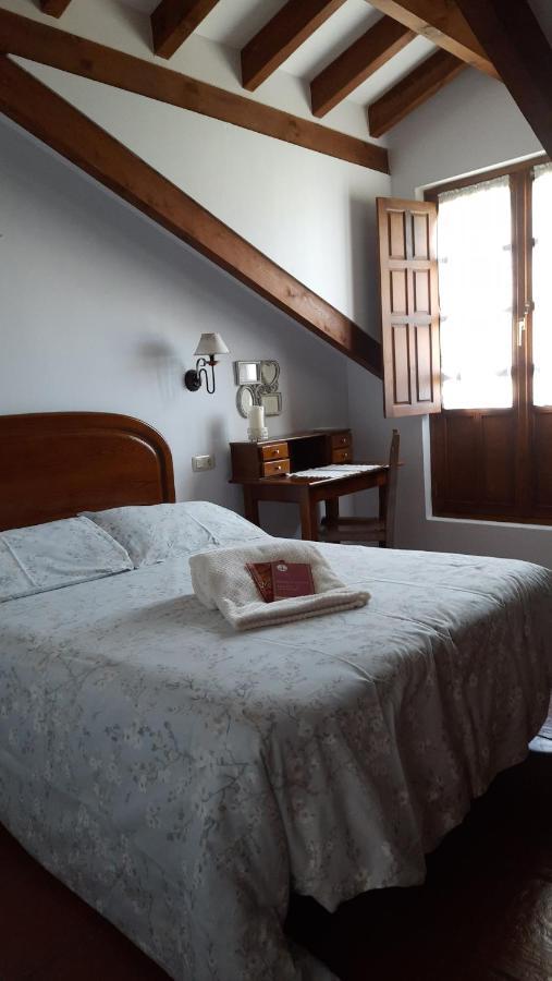 Posada La Torre Serdio Esterno foto