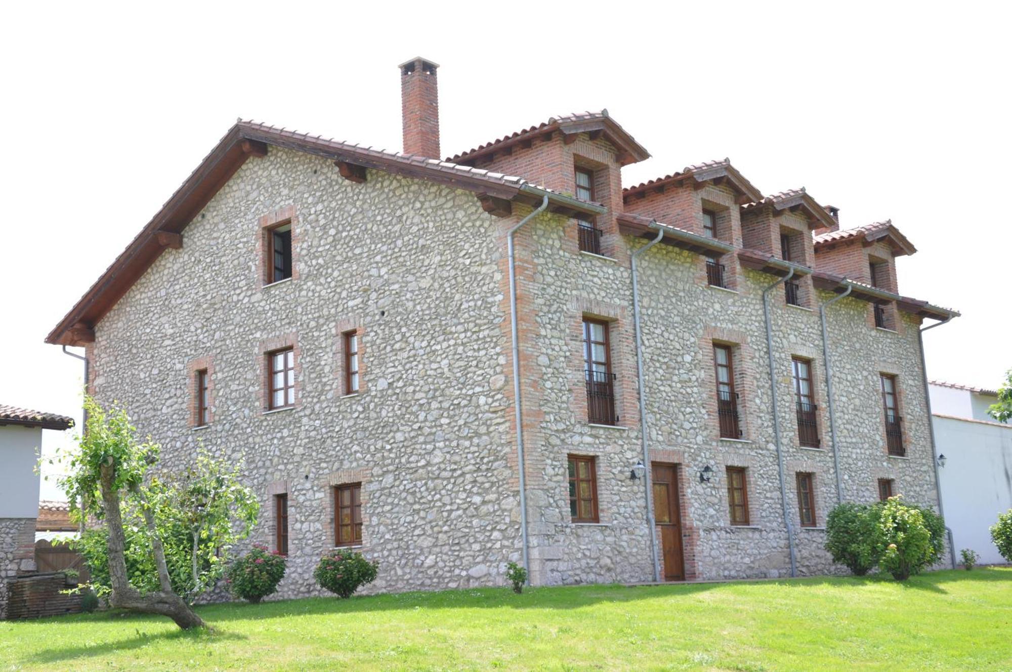 Posada La Torre Serdio Esterno foto